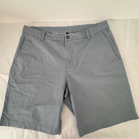 lululemon athletica Other - Lululemon | Commission Classic-Fit Short 9” Oxford | Sz 36 | Light Blue | EUC